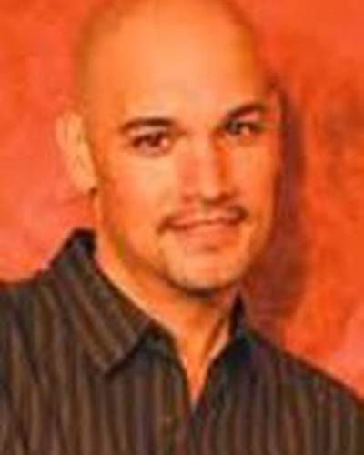 Деррик Булатао фото