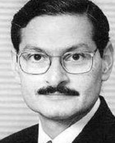 Cyrus Guzder фото