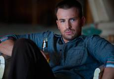 Капитан Америка и Сокол снялись в романтической комедии