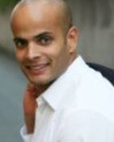 Дэниэл Оливье фото