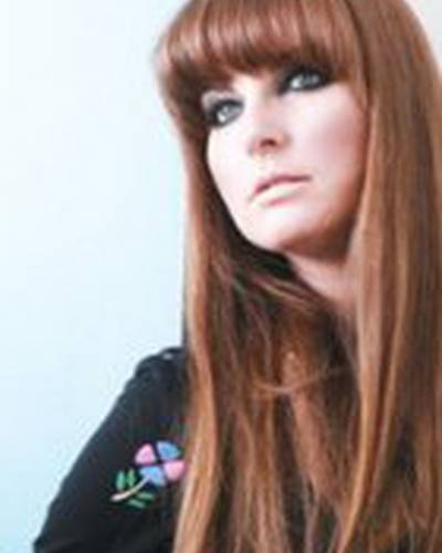 Клэр-Луиза Инглиш фото