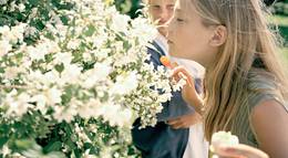 Кадр из фильма "Цвет молока" - 2