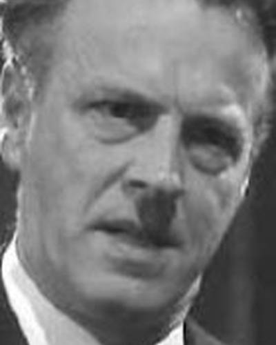 Бернард Хорсфолл фото