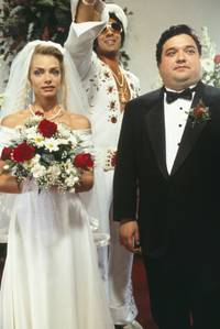 Кадр Мартовские коты