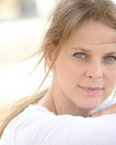 Хиллари Бак фото