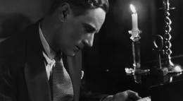 Кадр из фильма "Беркли-сквер" - 1