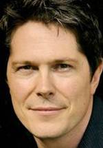 Нил Робертс фото