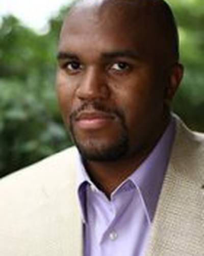 Дж. Кристофер фото