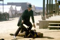 Кадр Уайатт Эрп