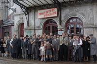 Кадр Париж! Париж!