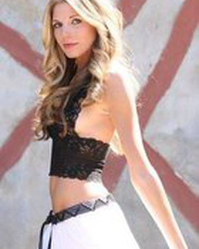 Андреа Богарт фото