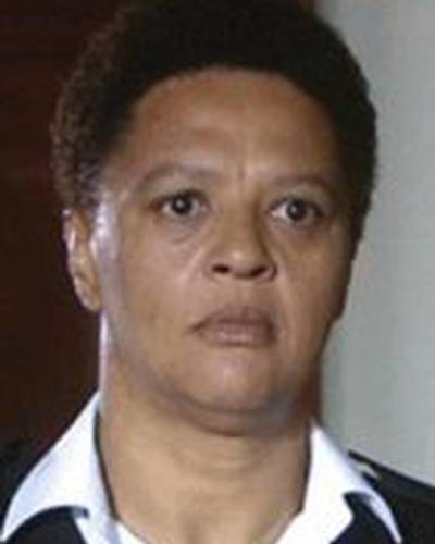 Анджела Брюс фото