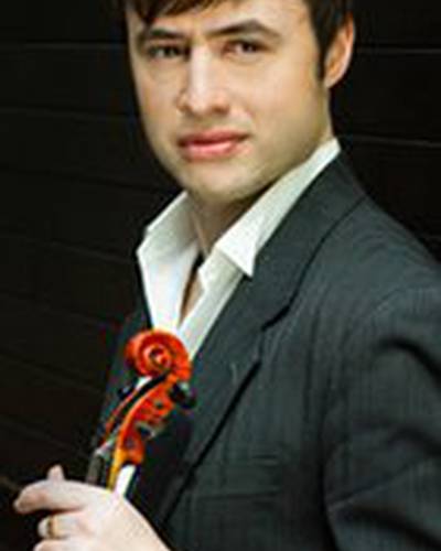 Патрик Робертс фото