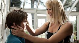 Кадр из фильма "Месть" - 2