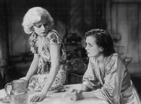 Кадр Красная пыль