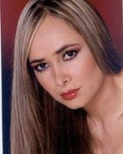 Элизабет Арсиньега фото