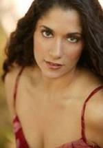 Ивонн Делароса фото