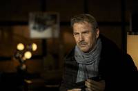 Кадр 3 дня на убийство