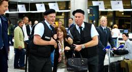 Кадр из фильма "В сети" - 1