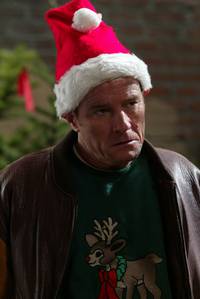 Кадр Малкольм в центре внимания