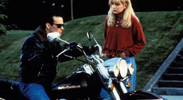 Кадр из фильма "Твин Пикс: Сквозь огонь" - 1