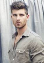 Logan McNeil фото