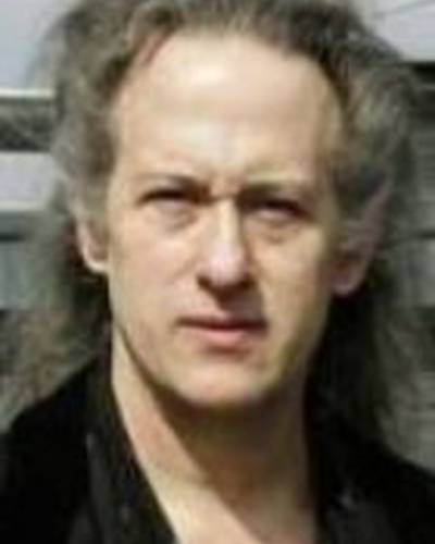 Стивен Куэй фото