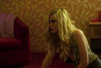 Кадр Неоновый демон