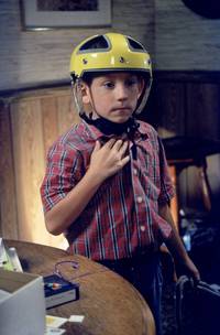 Кадр Малкольм в центре внимания