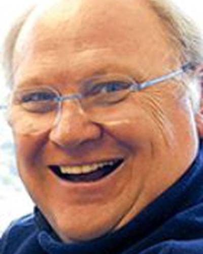 Колин Бэйкер фото