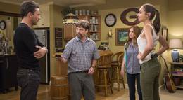 Кадр из фильма "Шпионы по соседству (Успеть за Джонсами)" - 2