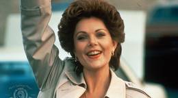 Кадр из фильма "Мистер Мамочка" - 1