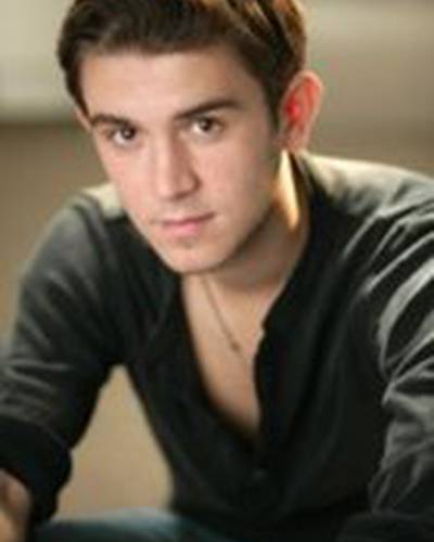 Логан Жорж фото