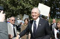 Кадр Западное крыло