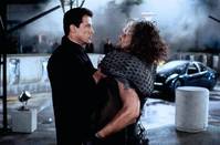 Кадр Разрушитель