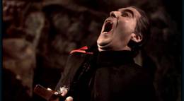 Кадр из фильма "Дракула восстал из мертвых" - 1