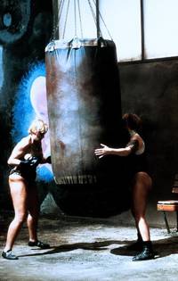 Кадр Город женщин