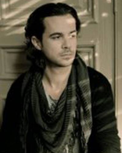 Джем Акканат фото