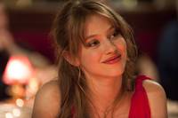 Кадр Люди, которые обнимают