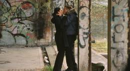 Кадр из фильма "Любовь + Ненависть" - 1