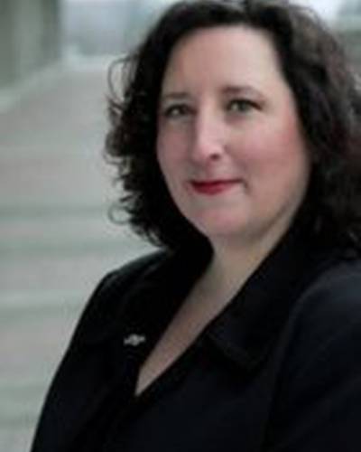 Ивет Дадли-Ньюман фото