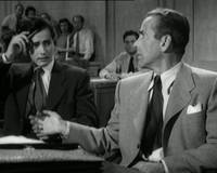 Кадр Стучись в любую дверь