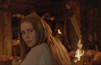 Кадр И на камнях растут деревья