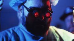 Кадр из фильма "Киборг 2: Стеклянная тень (видео)" - 2