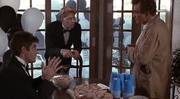 Кадр из фильма "Коломбо: Коломбо отправляется в колледж" - 2