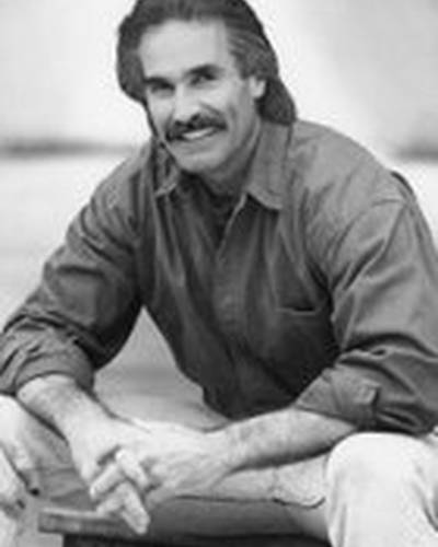 Том Тейбэк фото