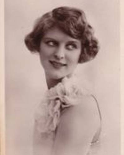 Зои Палмер фото