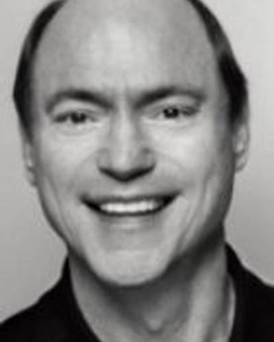 Томас В. Стюарт фото