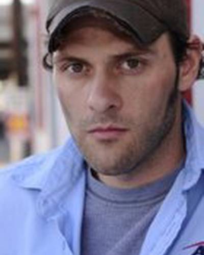 Мэттью Истон фото