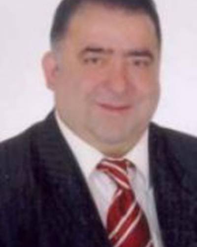 Тунджай Акса фото